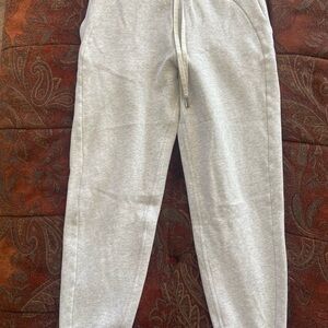 COPY - Lululemon Scuba gray joggers women’s size 6